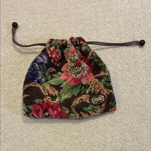 Feiler Floral Tapestry Pouch👝
